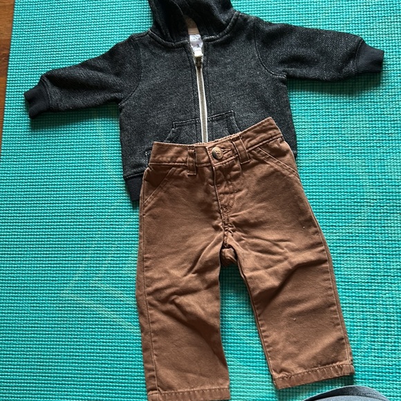 Bundle of matching sets, 3-6m, fall - Picture 7 of 10